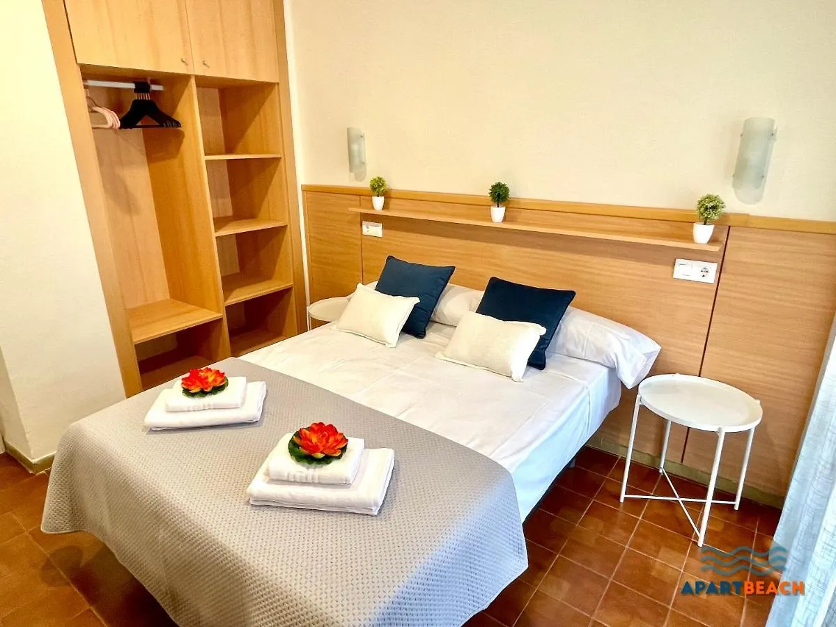 ApartBeach MURILLO Apartamentos Clima y Piscina Salou