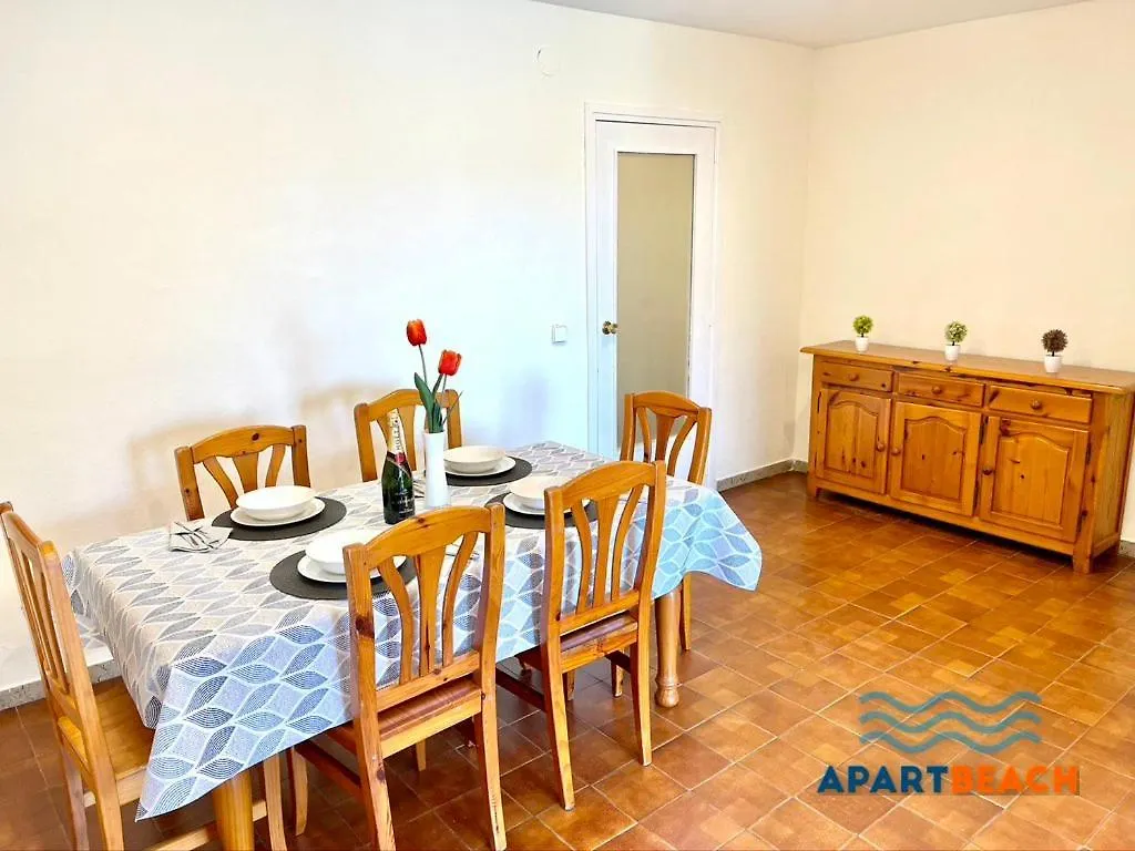 Apartbeach Murillos Centricos Climatizados Y Piscinas Salou